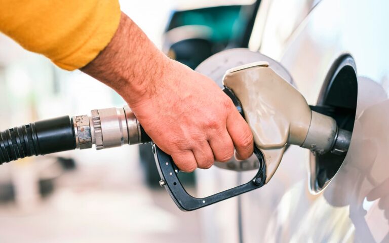 Gasolina E32 chegou aos postos
