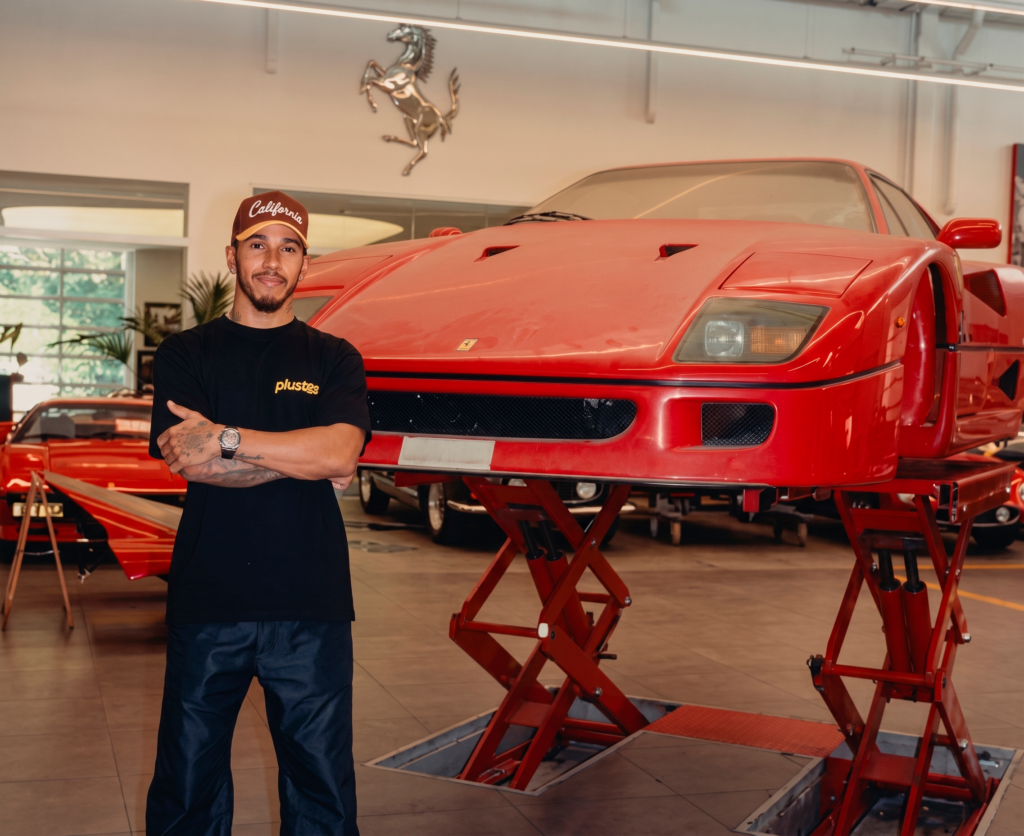 Lewis Hamilton resgata e restaura Ferrari F40 abandonada há mais de 30 anos