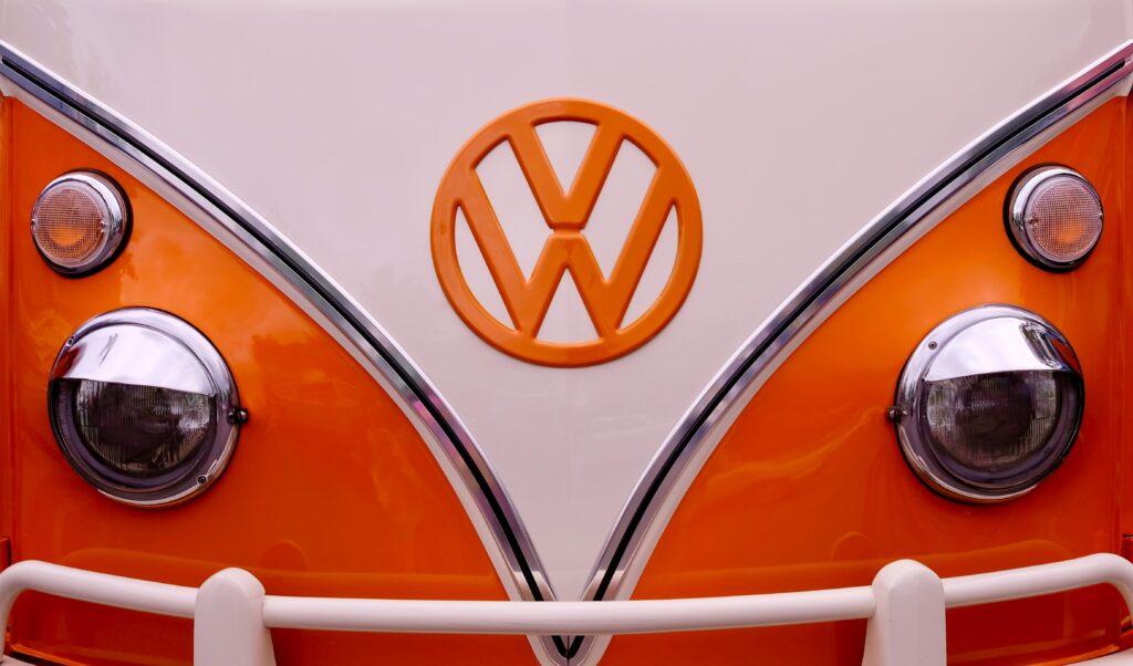 Por que a Kombi Tem um Dia Só Dela no Brasil?